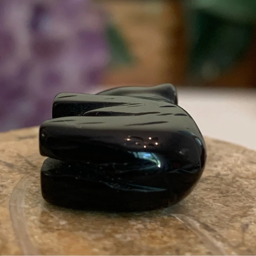 Vintage Carved Obsidian Black Bear Fetish Pendant Bead Detailed Drilled Mini .9